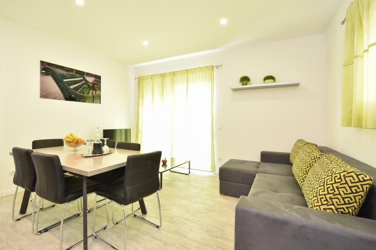 Apartmani Iva&Ante Dugi Rat Zewnętrze zdjęcie