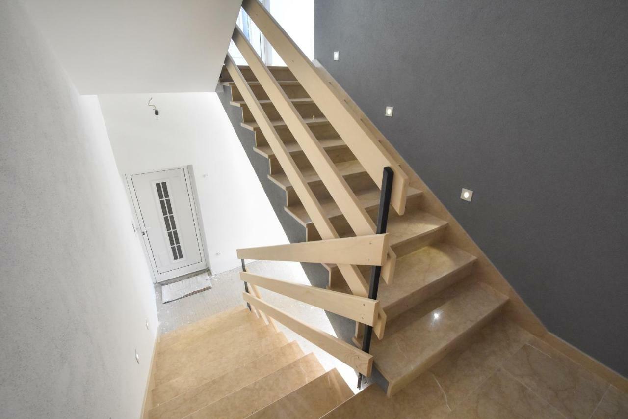 Apartmani Iva&Ante Dugi Rat Zewnętrze zdjęcie
